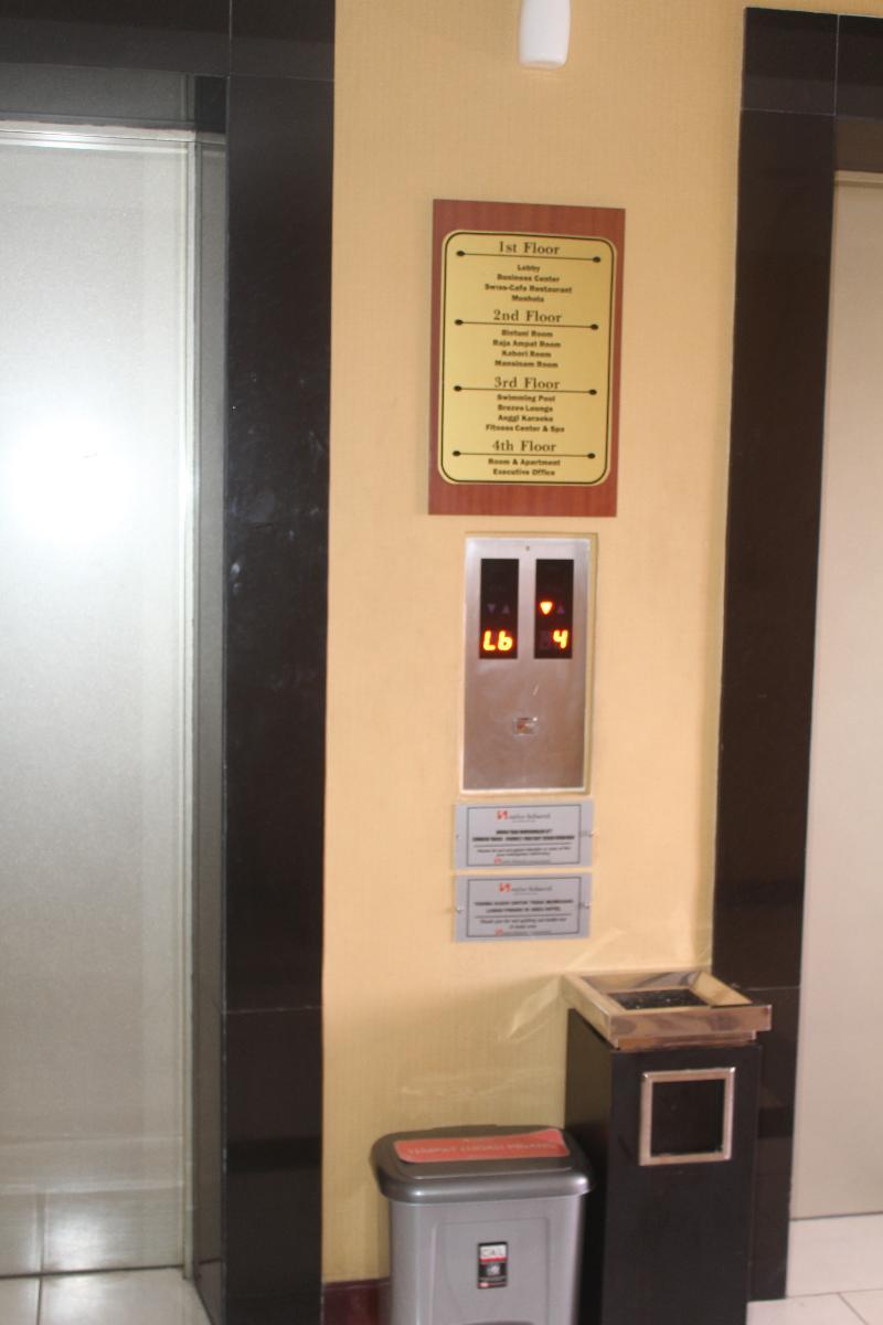 Swiss-Belhotel Manokwari Exterior photo